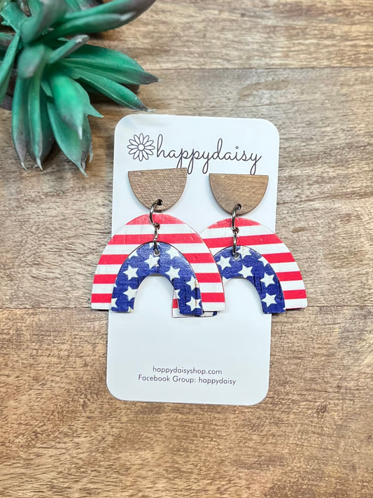 Patriotic Stars and Stripes Print Double Arch COL Leather Earrings