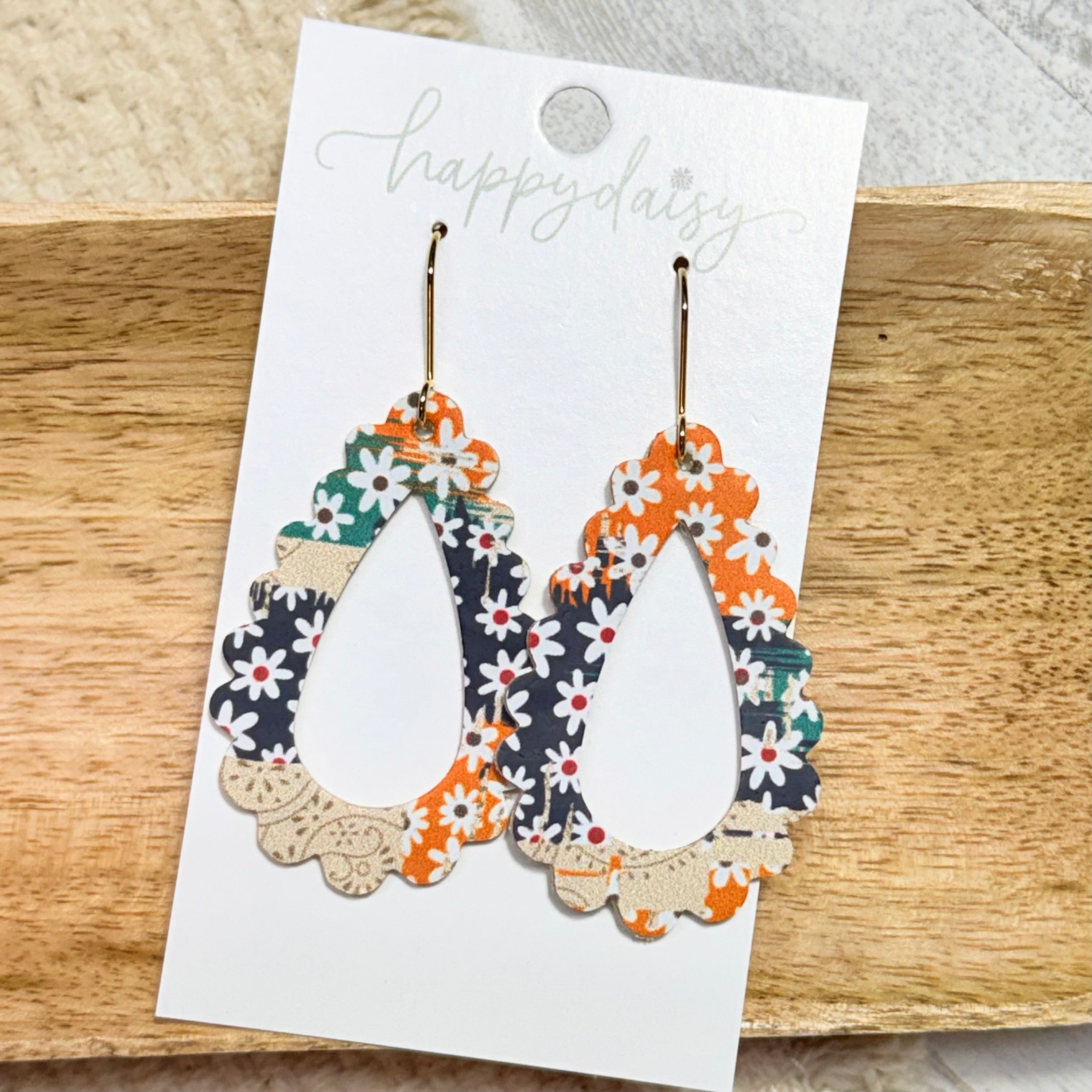 Daisy Patches Scalloped Teardrop Earrings