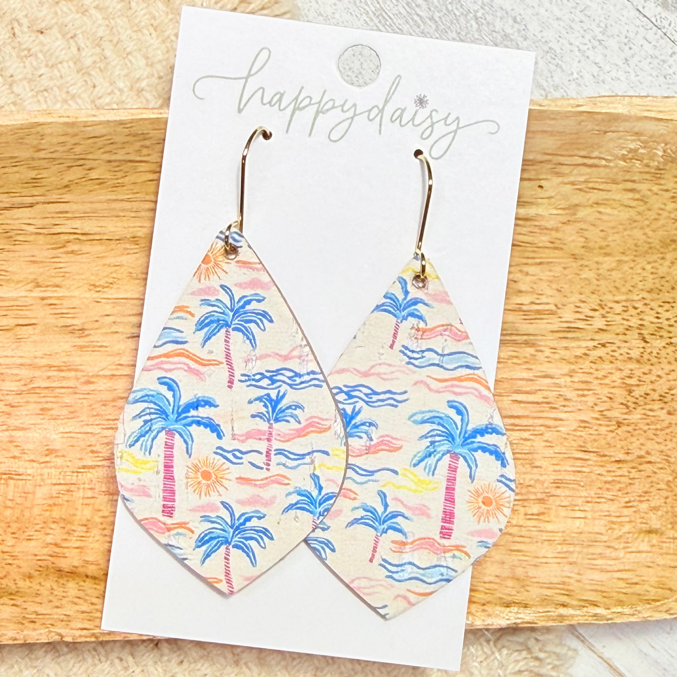 Summer Seas Palm Leather Vale Earrings